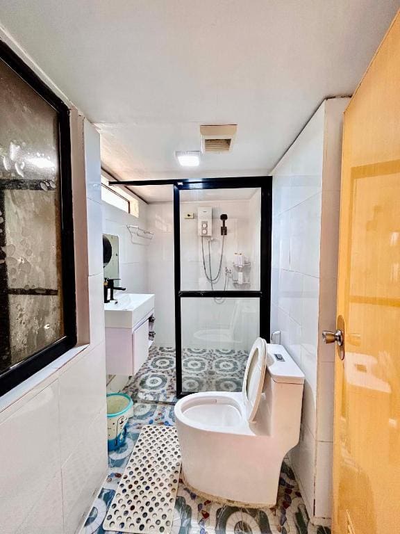 Apartment with Sea View room - Image 2