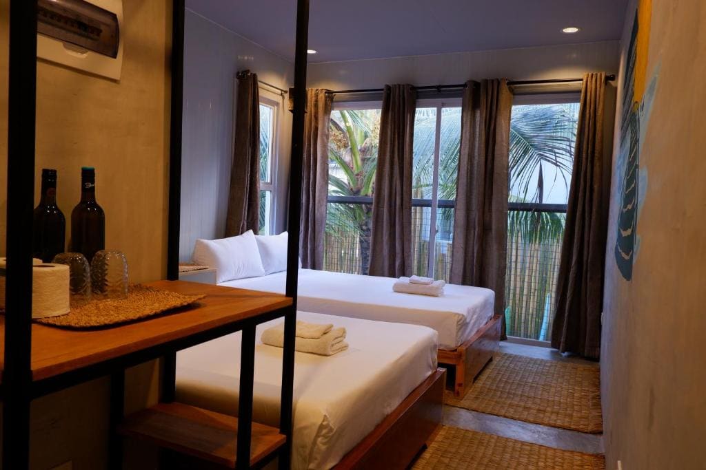 Standard Double Room with Two Double Beds room - Image 2