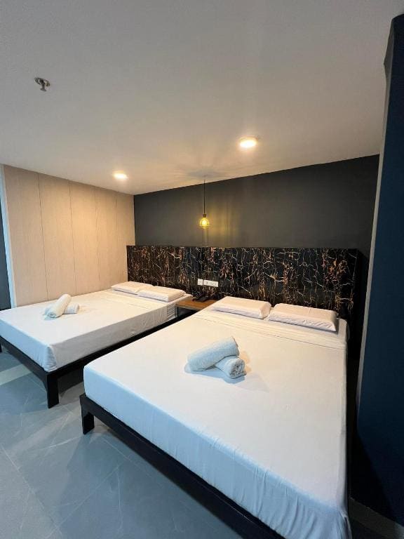 Deluxe Room room - Image 1