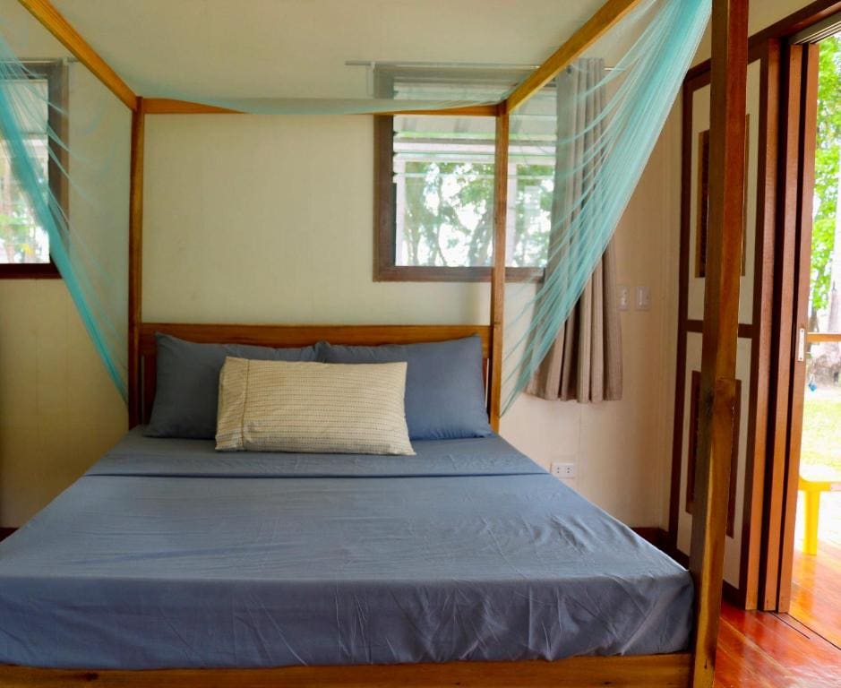 Bungalow with Fan room - Image 2