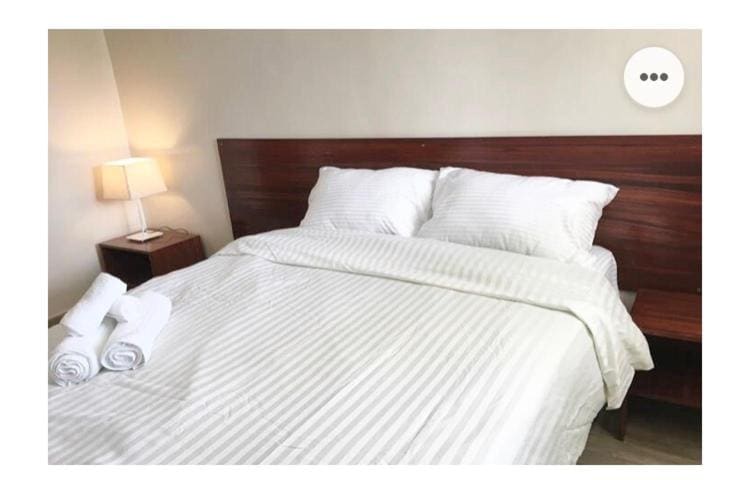 Double Room with Garden View room - Image 3