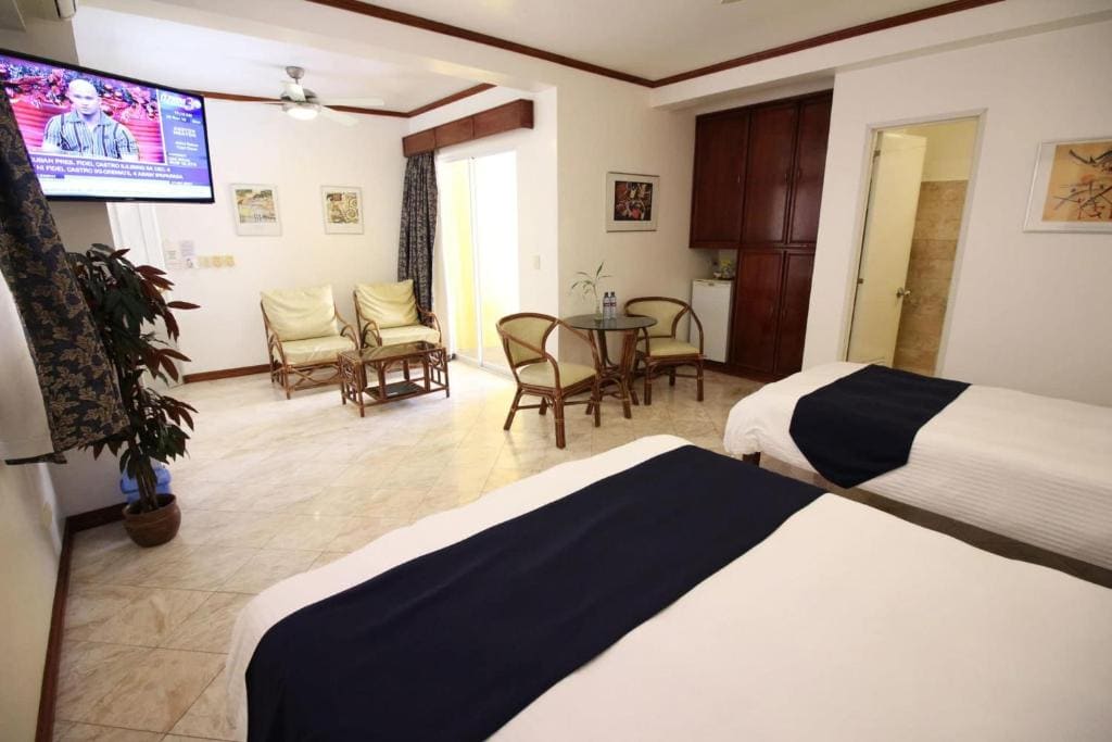 Suite room - Image 3