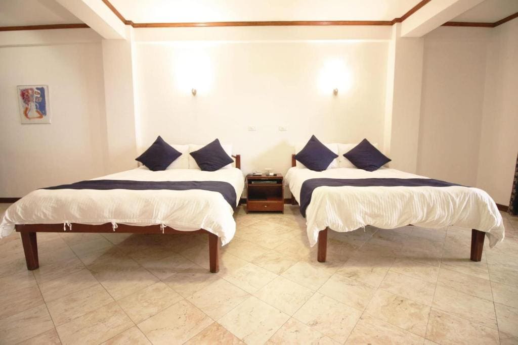 Suite with Balcony room - Image 2