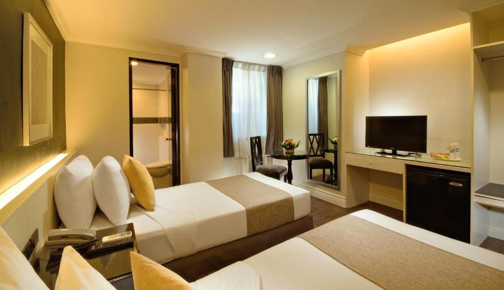 Standard Twin Room room - Image 1