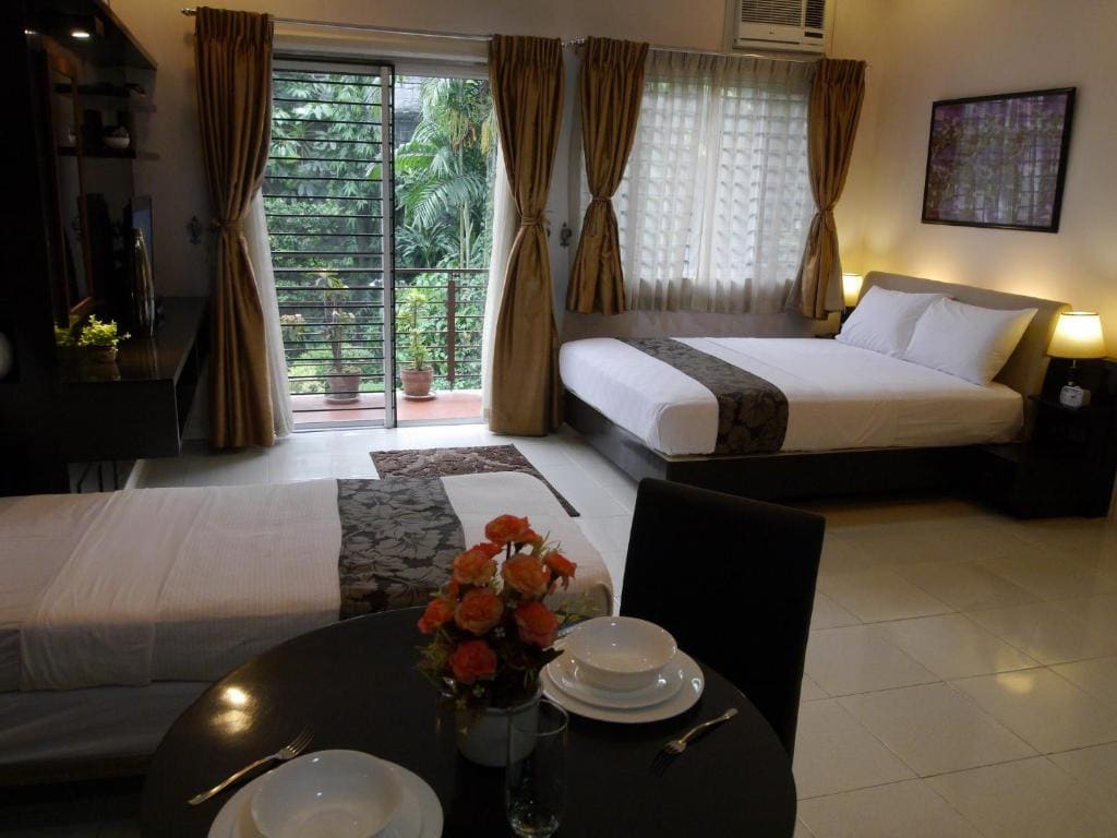 Deluxe Double Room with Balcony room - Image 1