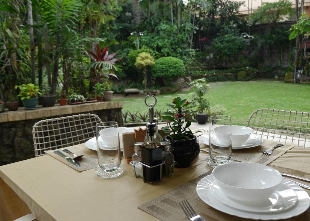 Studio with Garden View room - Image 2