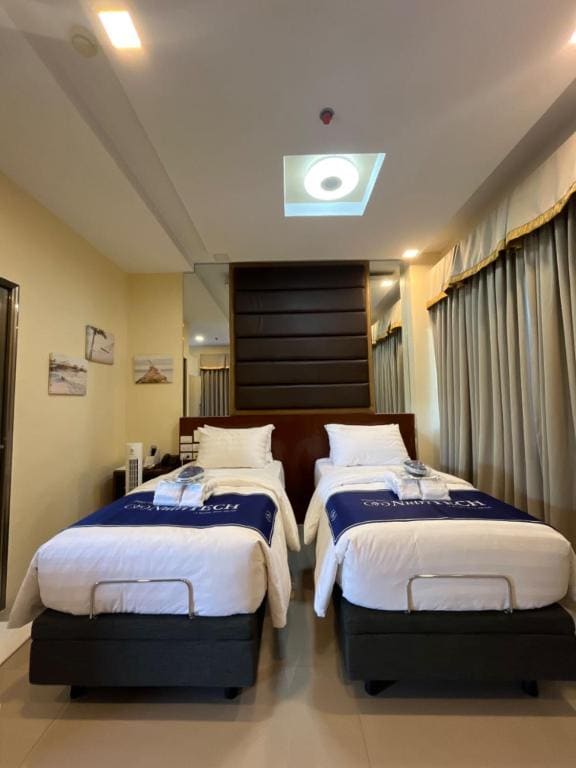 Standard Double Room room - Image 2