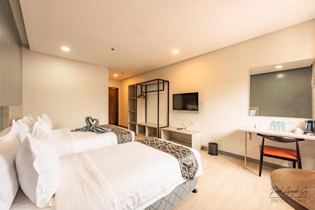 Deluxe Twin Room room - Image 1