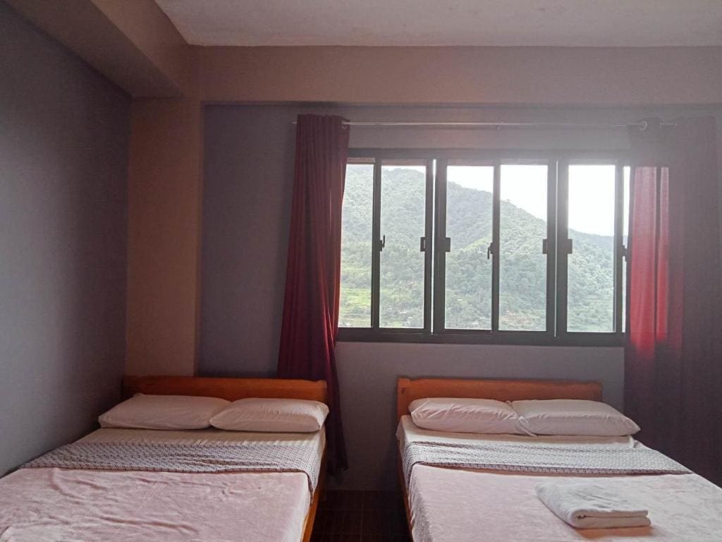 Quadruple Room with Mountain View room - Image 2