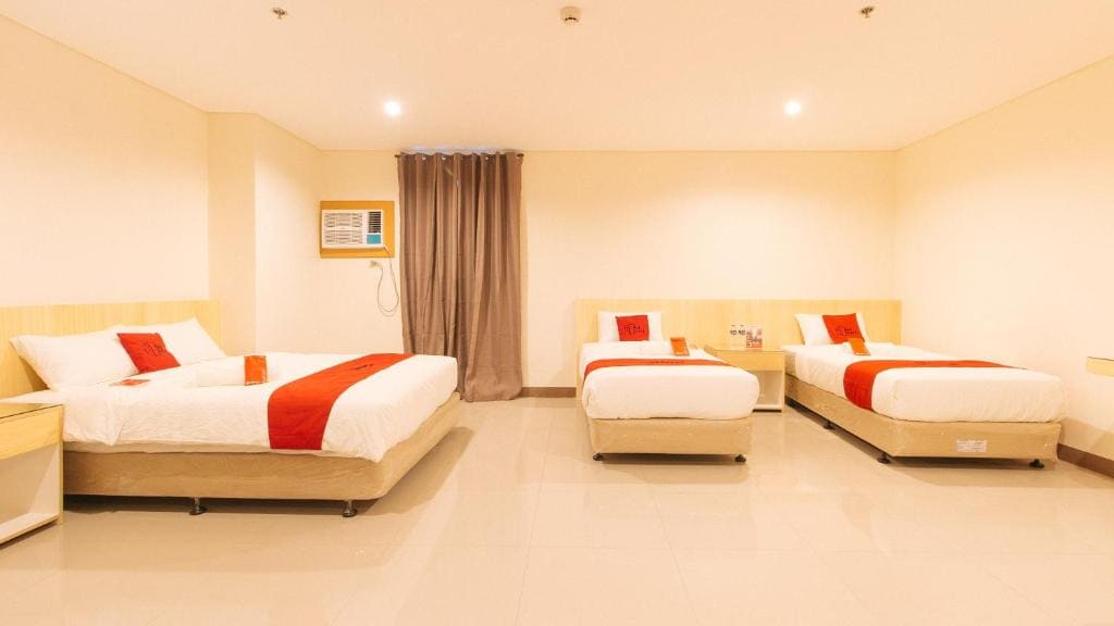 Quadruple Room room - Image 3