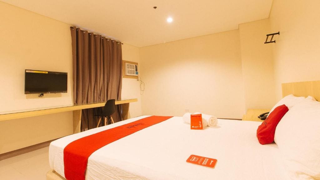 Deluxe Room room - Image 2