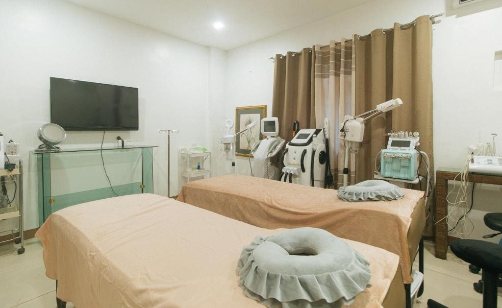 Deluxe Room room - Image 1