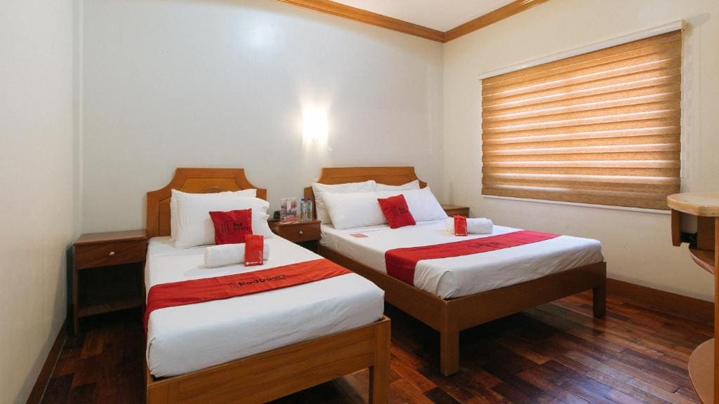 Deluxe Room room - Image 1