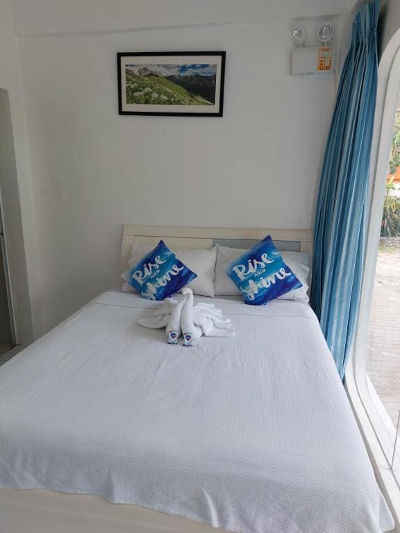 Double Room with Extra Bed room - Image 1