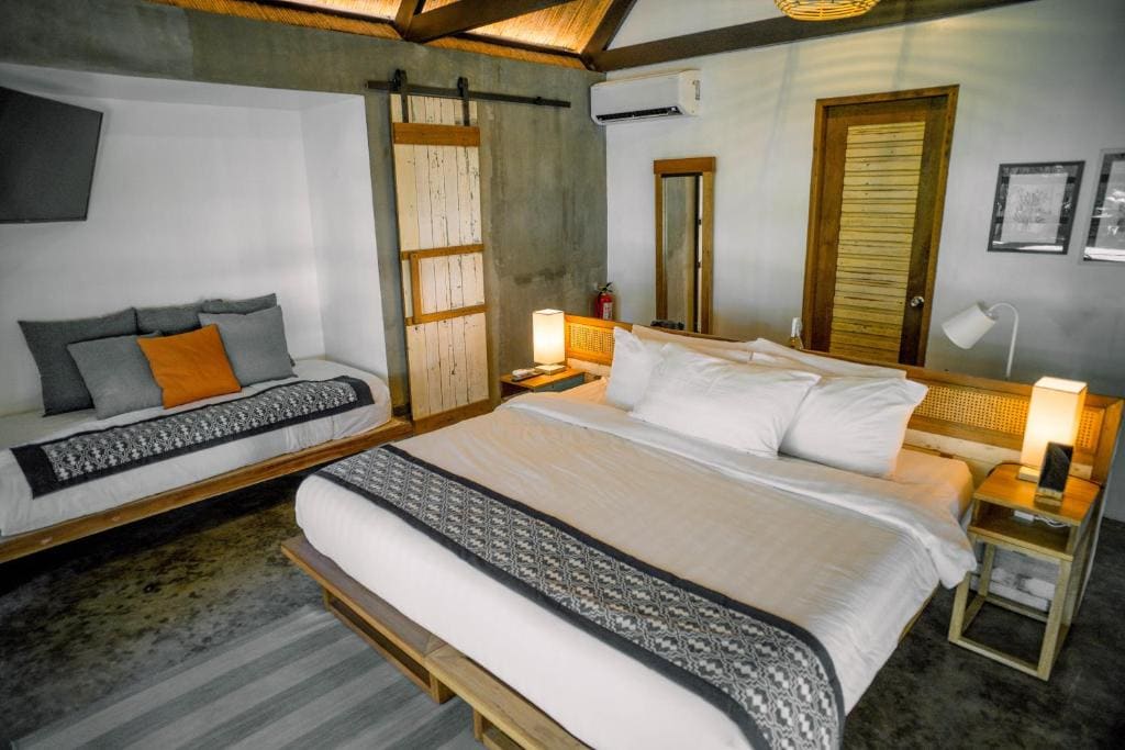 Superior Villa room - Image 1