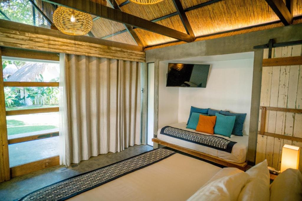 Premiere Suite Villa room - Image 1