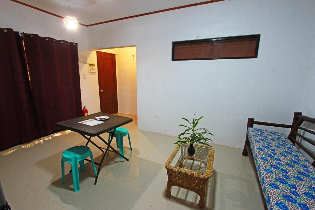 Apartment with Garden View room - Image 3