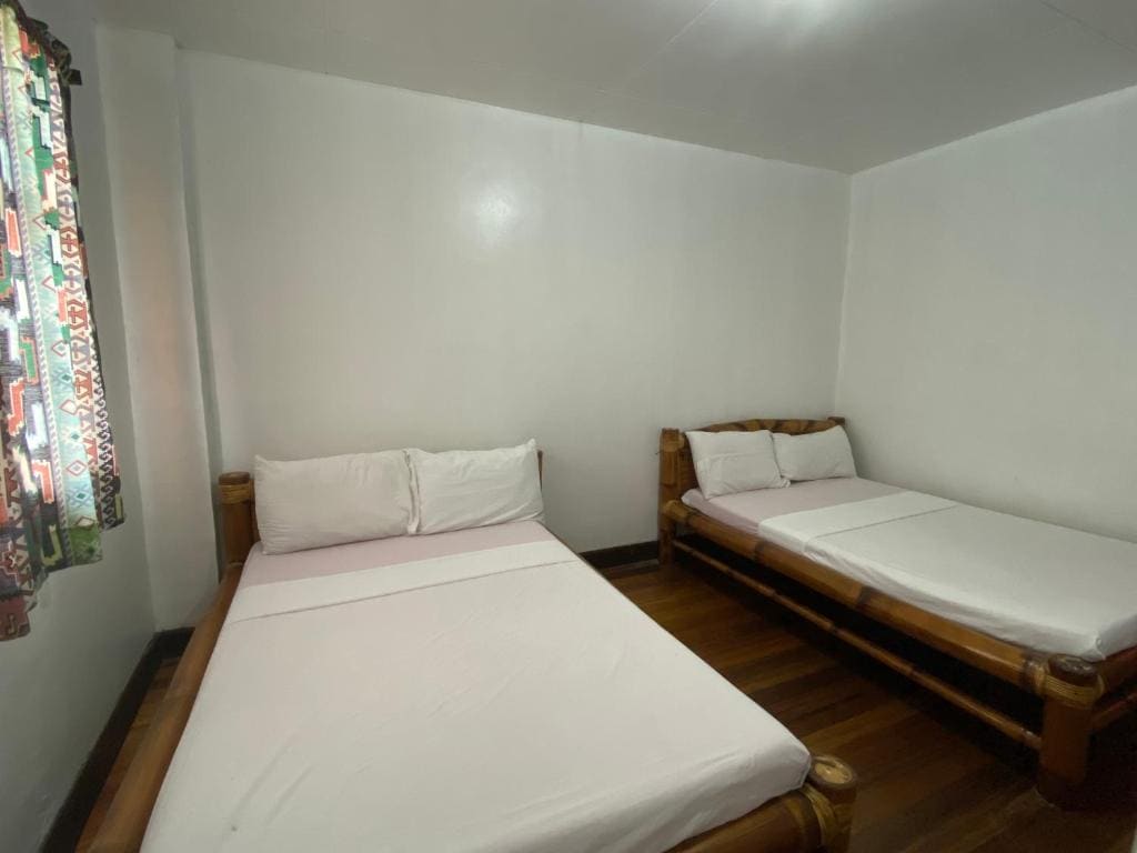 Deluxe Room room - Image 2