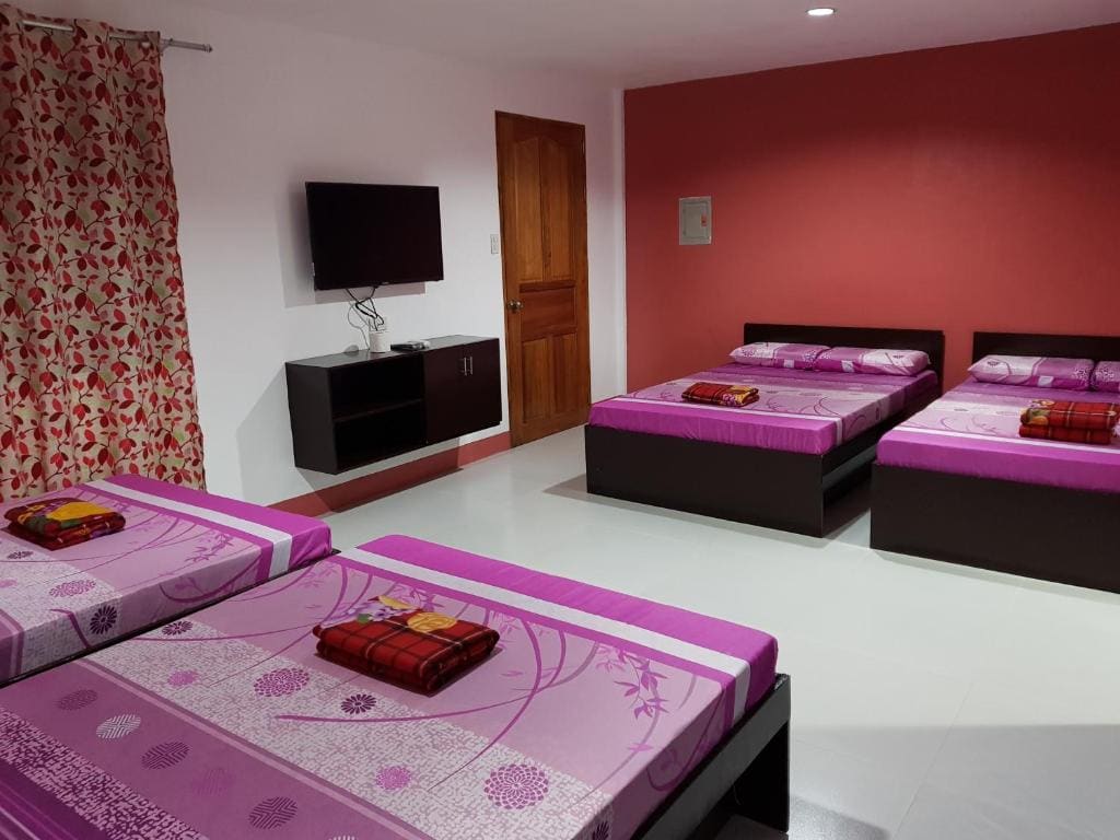 Family Room room - Image 1