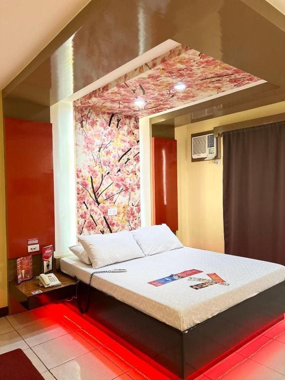 Regency 1 room - Image 3