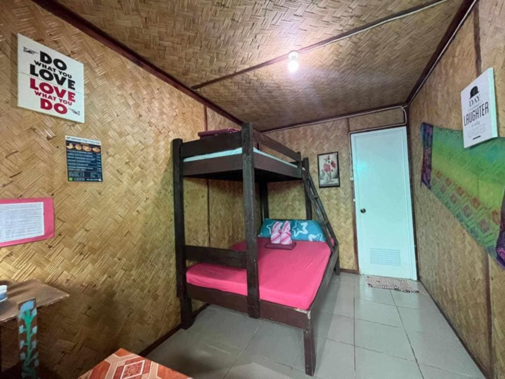 Basic Triple Room room - Image 3