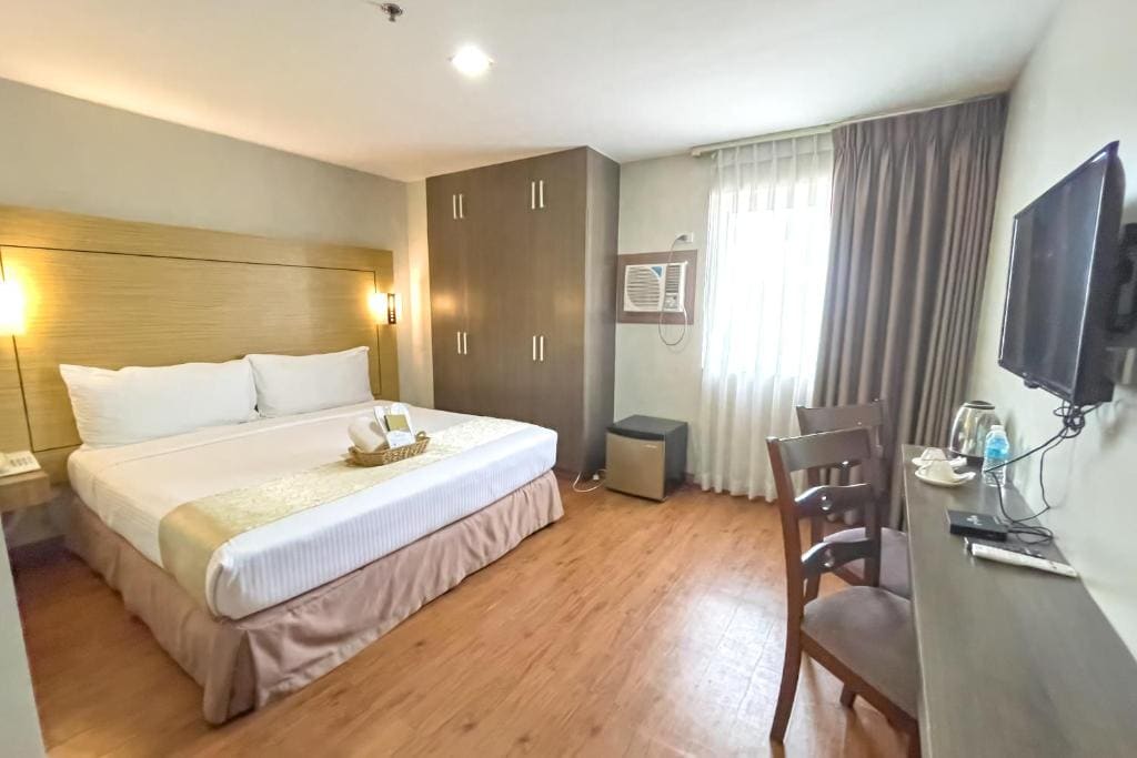 Superior King Room room - Image 2