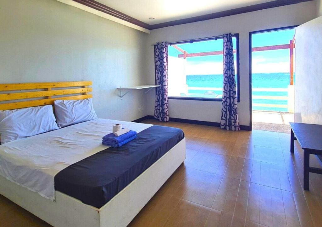 Classic Triple Room room - Image 3