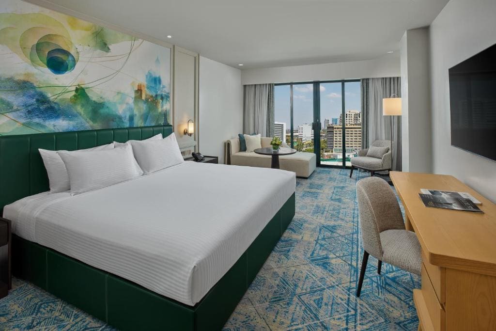 Premium Deluxe King room - Image 3