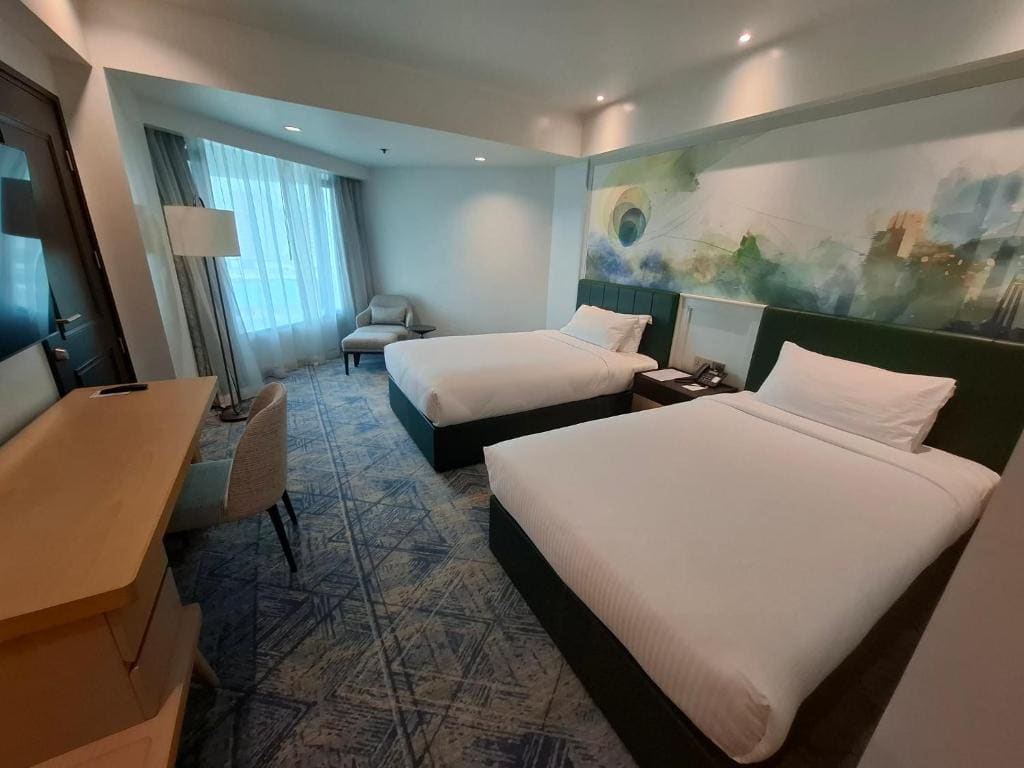 Premium Deluxe Twin room - Image 1