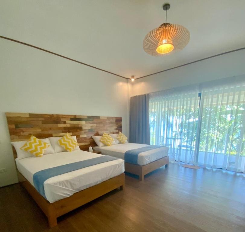 Cottage room - Image 1