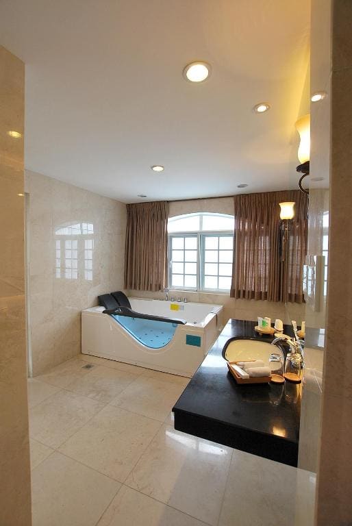 King Room room - Image 3