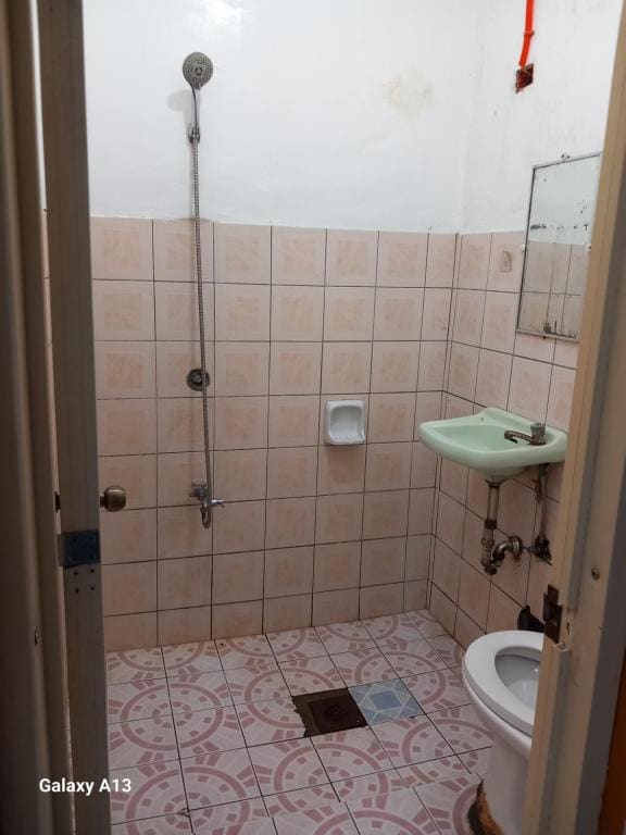 Standard Family Room room - Image 1