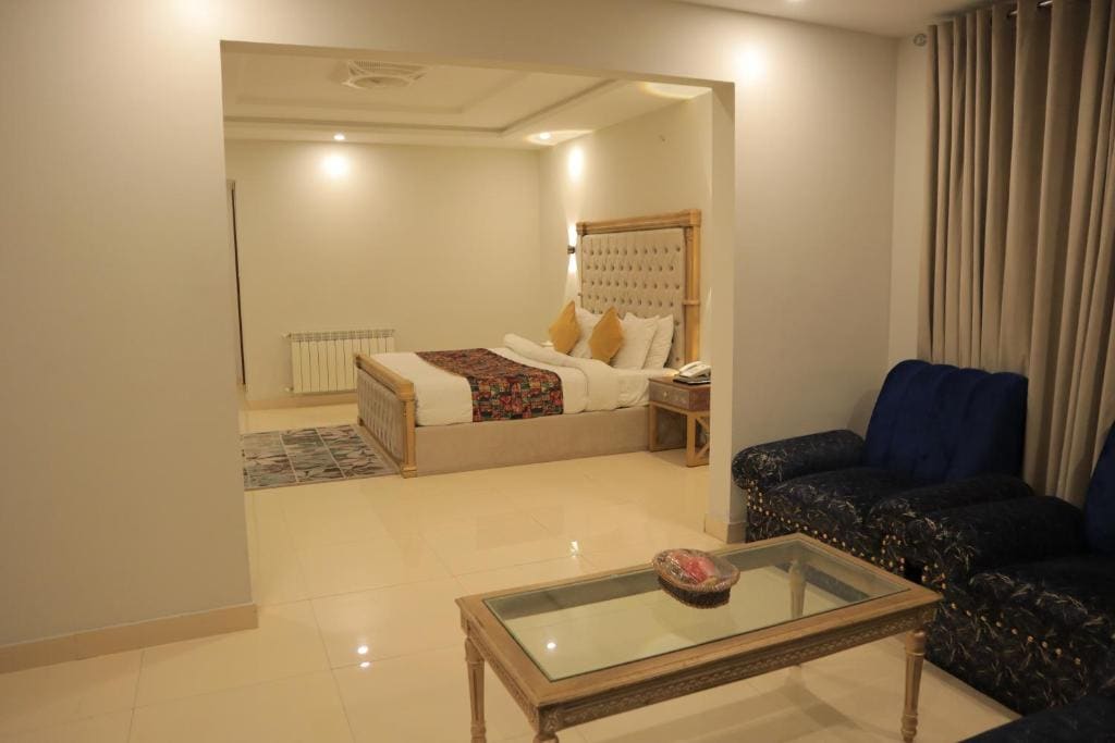 Two-Bedroom Suite room - Image 1