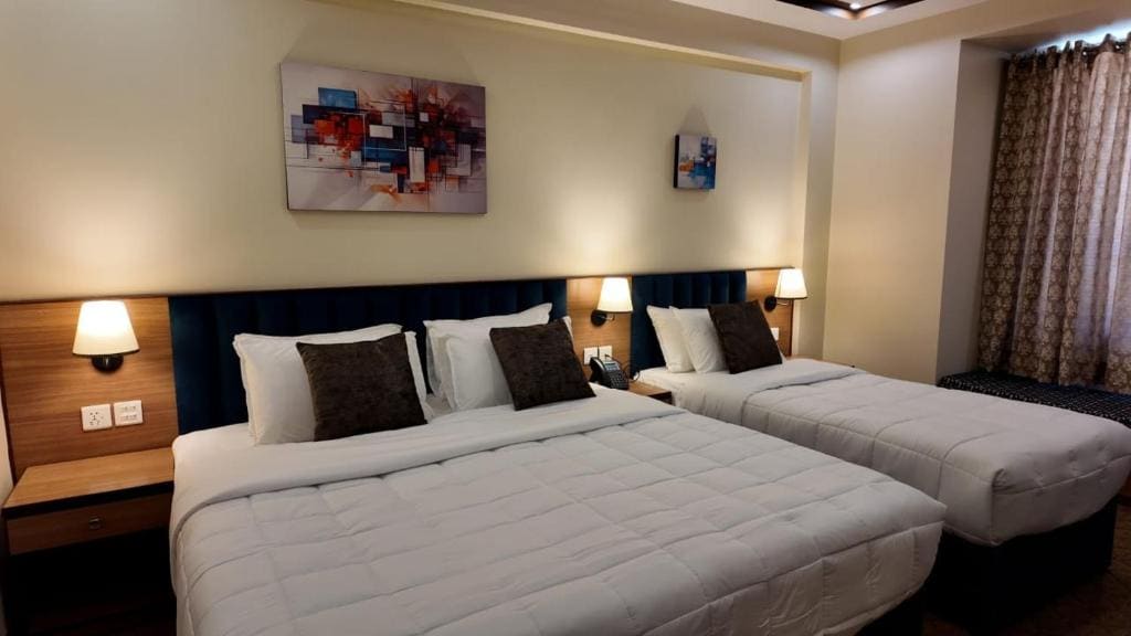 Deluxe Triple Room room - Image 2