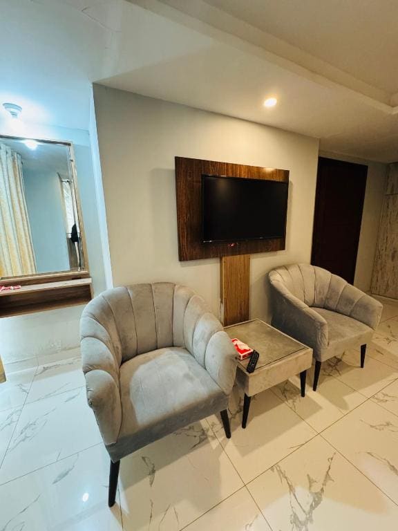 Budget Double Room room - Image 3