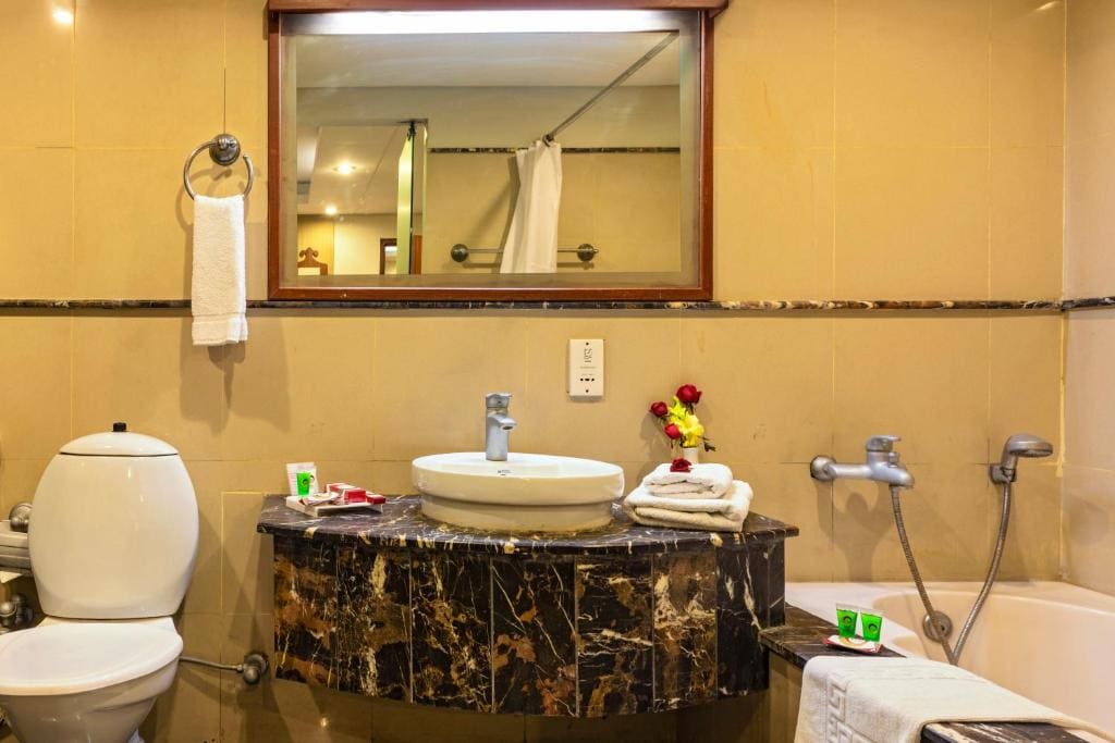 Suite room - Image 2
