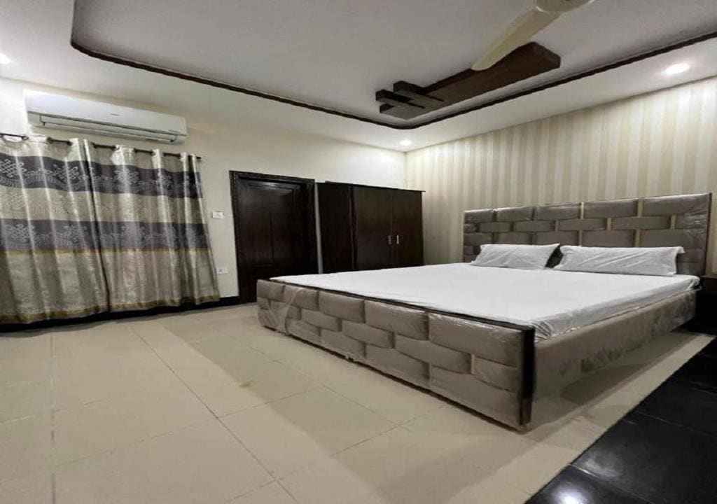Standard Double Room room - Image 3