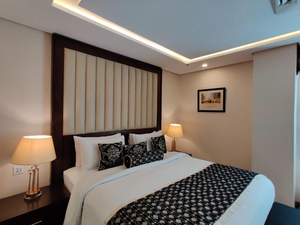 Royal Suite - Non-Smoking room - Image 1