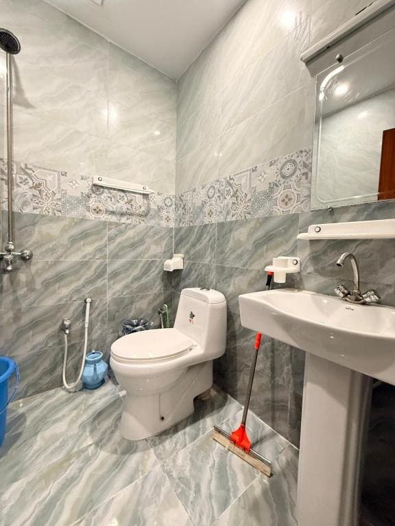 Luxury Triple Room room - Image 3