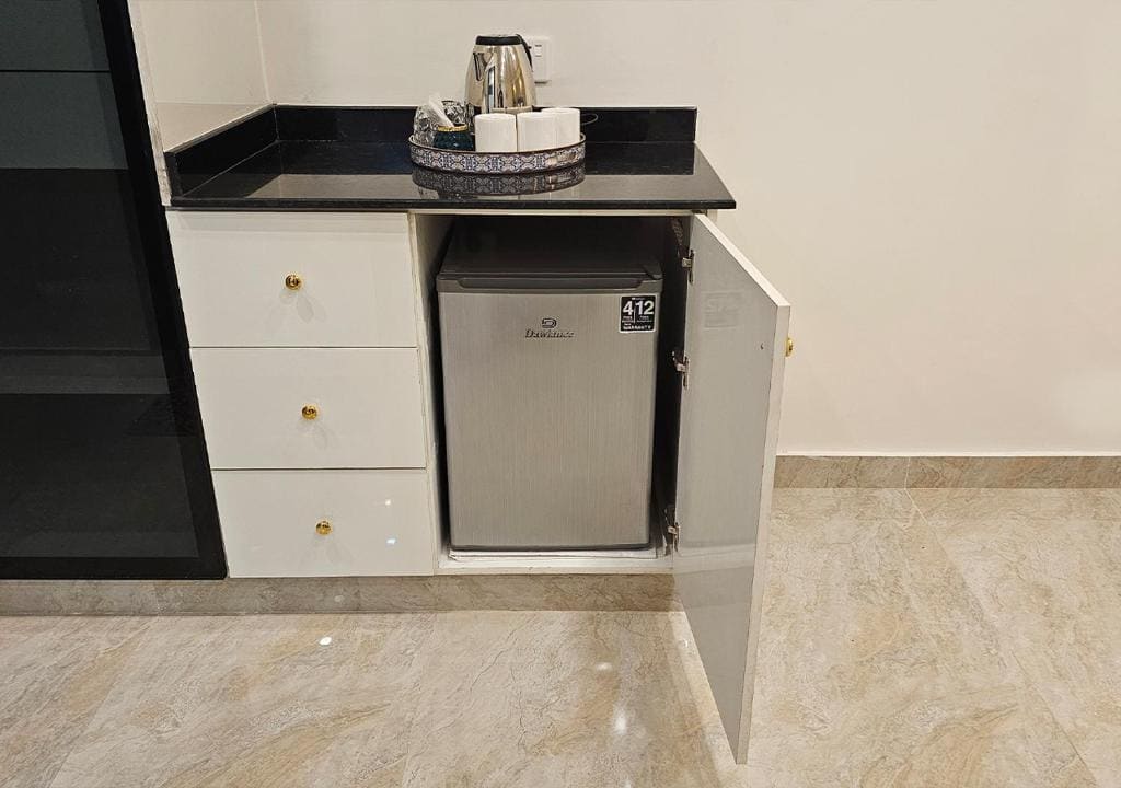 Deluxe Triple Room room - Image 2