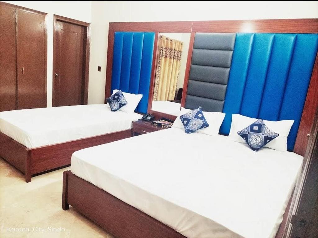 Deluxe Double or Twin Room room - Image 2