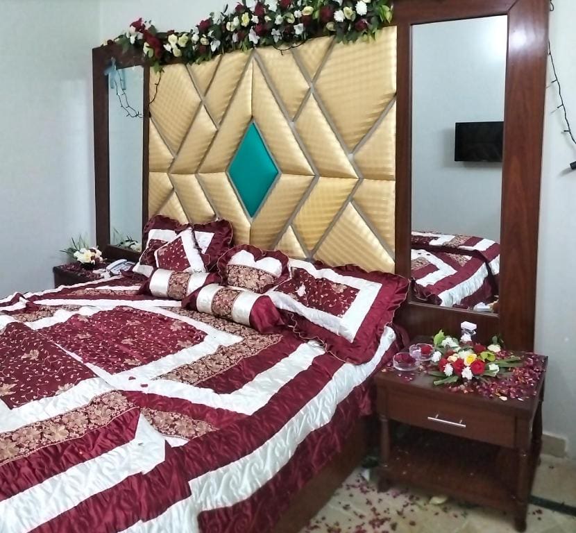Large Double Room room - Image 2