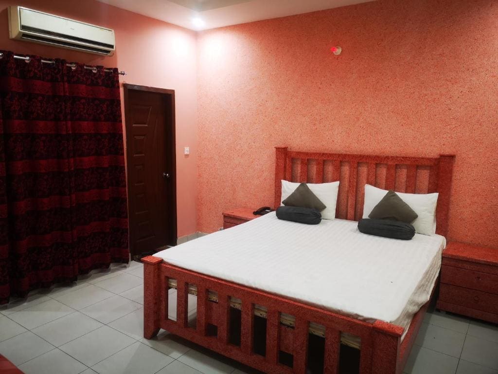 Deluxe Single Room room - Image 2