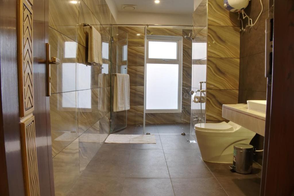 Deluxe Double Room room - Image 2