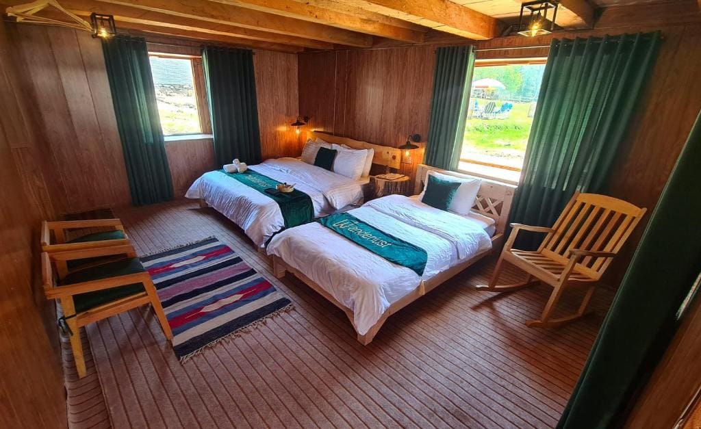 Double Room with Extra Bed room - Image 2