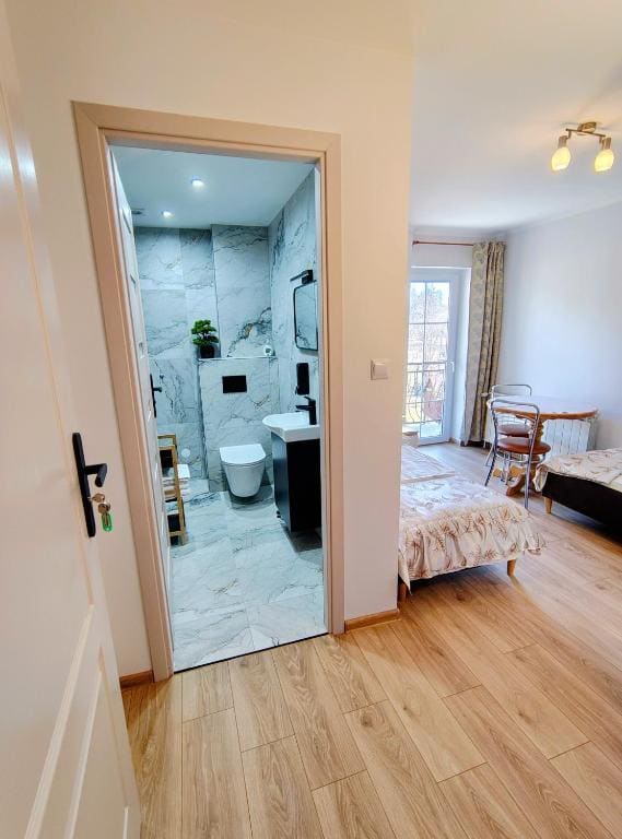 Double Room with Balcony room - Image 1