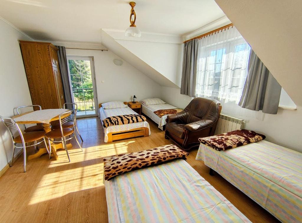 Quadruple Room room - Image 1