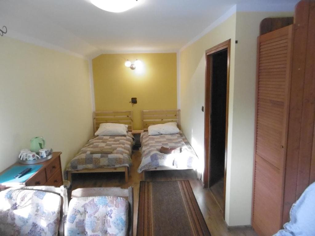 Quadruple Room with Private External Bathroom room - Image 1