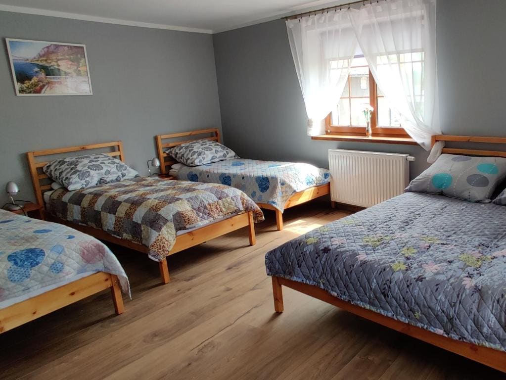 Family Room room - Image 2