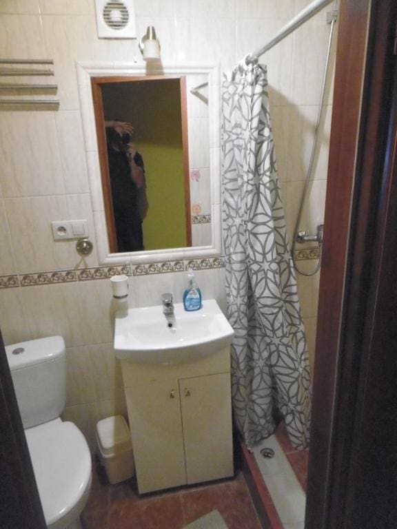 Quadruple Room with Private External Bathroom room - Image 3